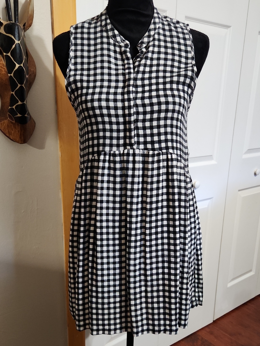 Forever 21 Black and White Gingham Sleeveless Mini Dress